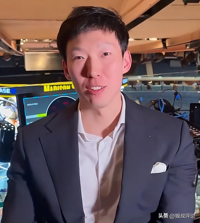 赵睿评论周琦:研究布伦森特点教我,周琦:然后你打裁判?