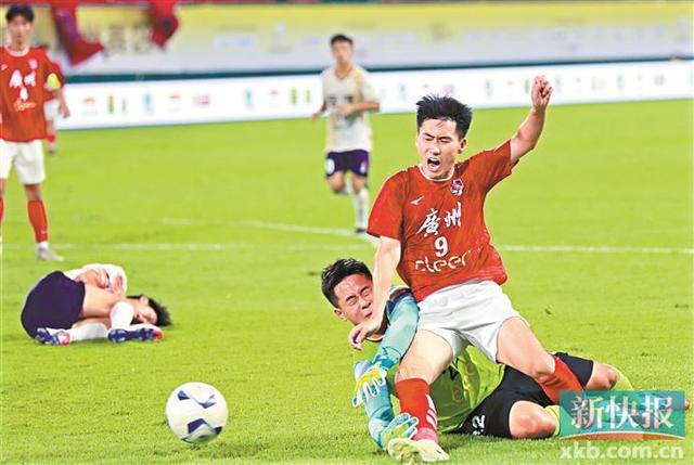 广州队补时被绝杀 吞下赛季首败