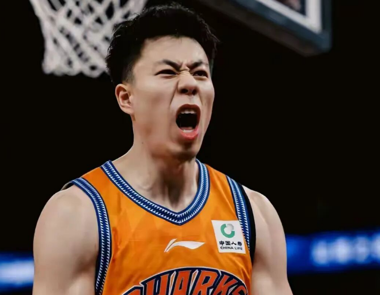 CBA:古德温启程返美,乌戈指导返回沈阳带队训练,杜润旺完成手术,孙铭徽辟谣离队传言