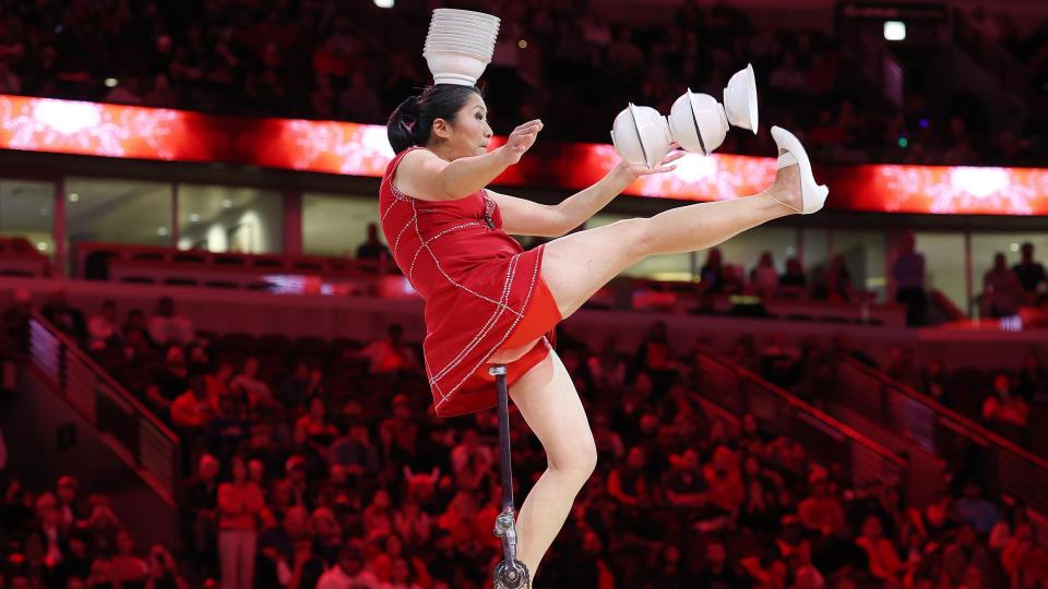 NBA顶碗大妈演出费曝光!每场6765美元 主办方提供至少四星酒店