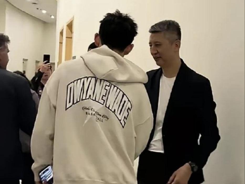 搞不懂！为什么郭士强宁愿留下冯傲，也不征召NCAA主力轮换林葳？