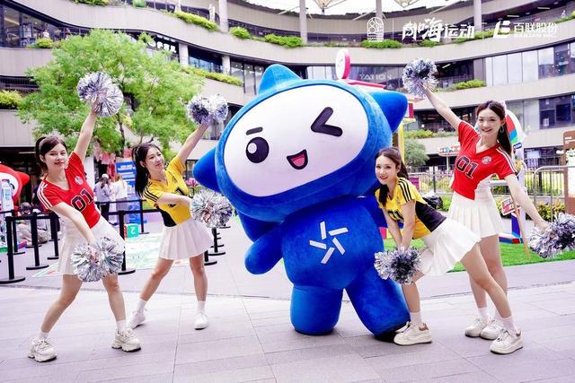 虚实融合点燃足球热潮 上海Football世界之巅城市嘉年华启幕