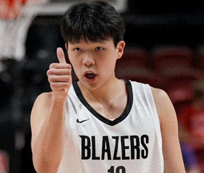 中国男篮VS澳大利亚!杨瀚森回归首秀,郭士强调整阵容
