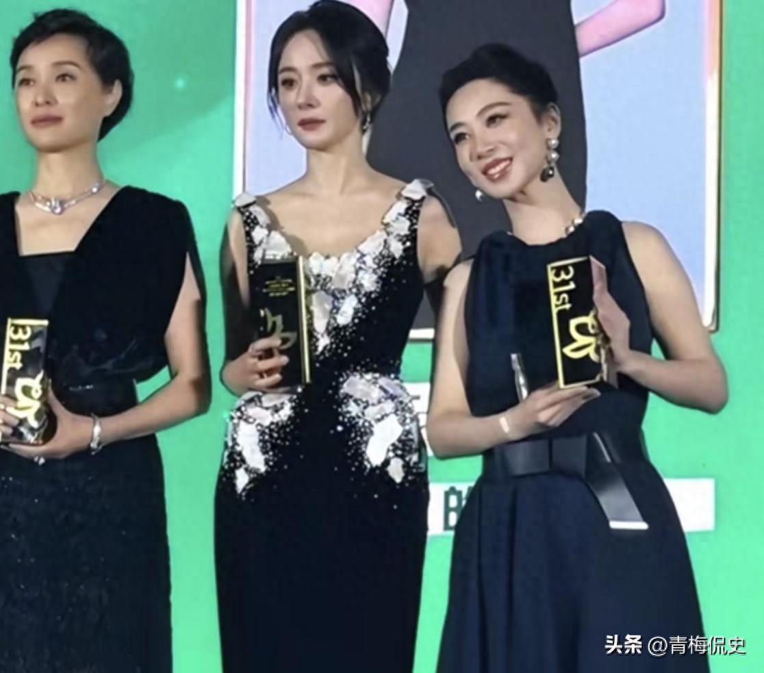 白玉兰晚宴:孙俪被指没礼貌,杨紫又矮又壮,杨幂吴越碾压全场!