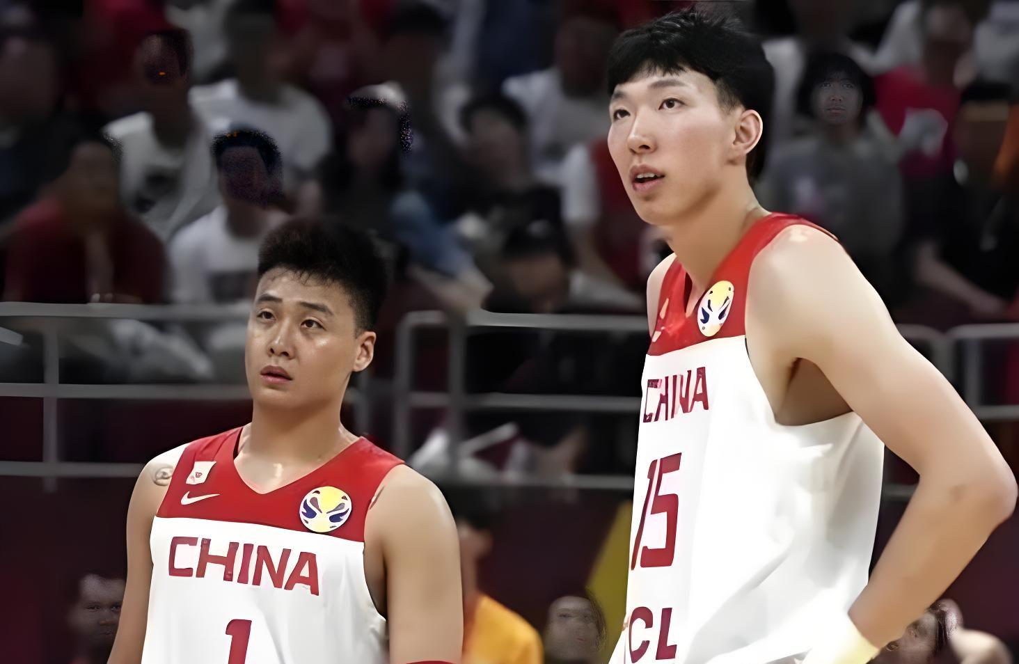 终于搞懂了!男篮不用周琦、赵睿、张镇麟、胡明轩,原因就这几点