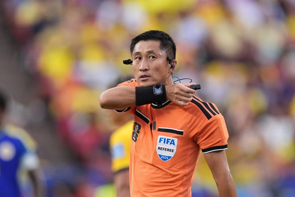 马宁有望再度主哨世界杯!获FIFA充分肯定,淘汰赛大概率亮相