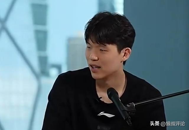 杨瀚森:看到恶评有时候很想笑 他们骂得很有才 但做好自己就行了