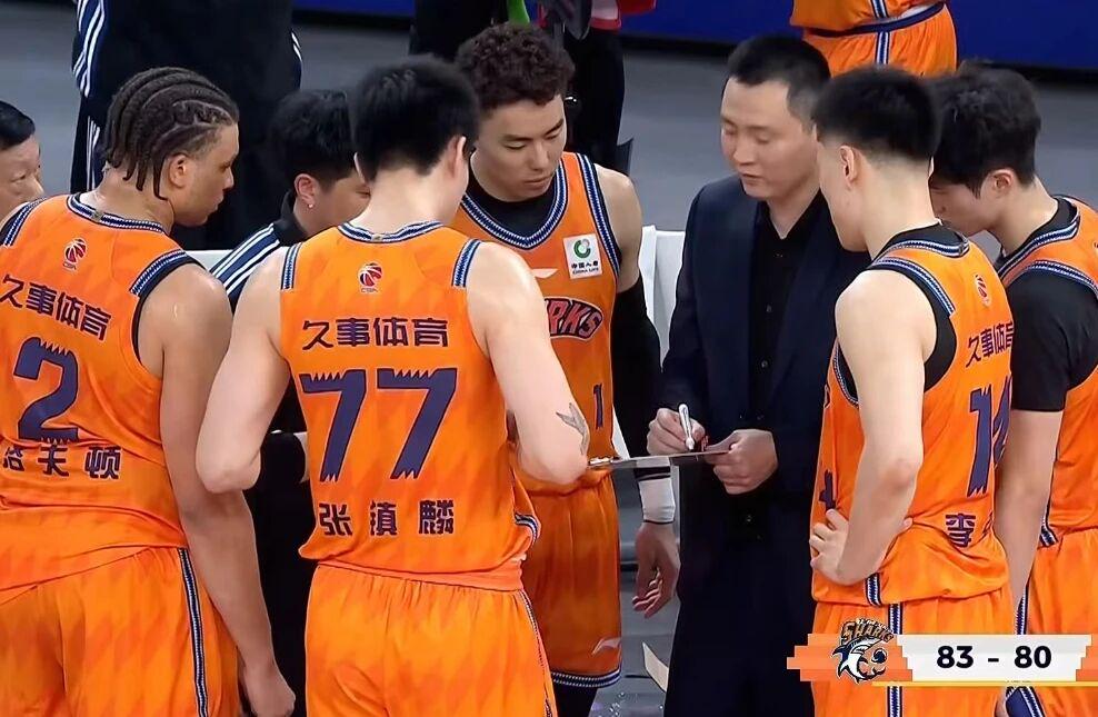上海男篮欲再补强,接触国手后卫赵继伟,古德温续约刘铮继续留队