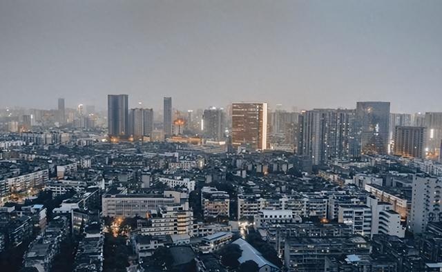 中国正在崛起的3座城市,有望赶上北上广深,晋升为国际大都市!