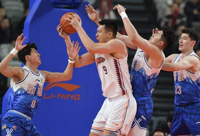 合同到期!上海全能内线或重返老东家,曾单场砍28+9被李春江看中