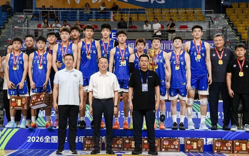 广东宏远夺冠!杨溢爆砍34+8+9荣获MVP,王洪泽20+15+6陈家政受伤