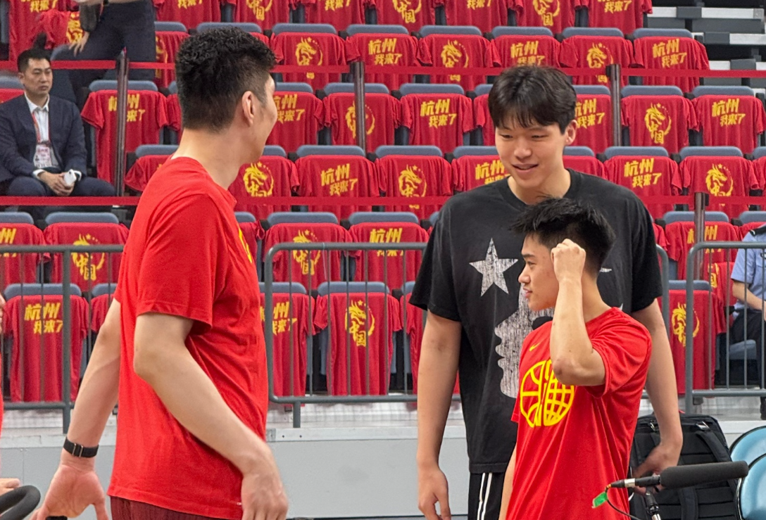 中国男篮vs荷兰前瞻:荷兰准二队背靠背出战,杨瀚森出场备受期待