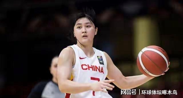 U18女篮热身赛81