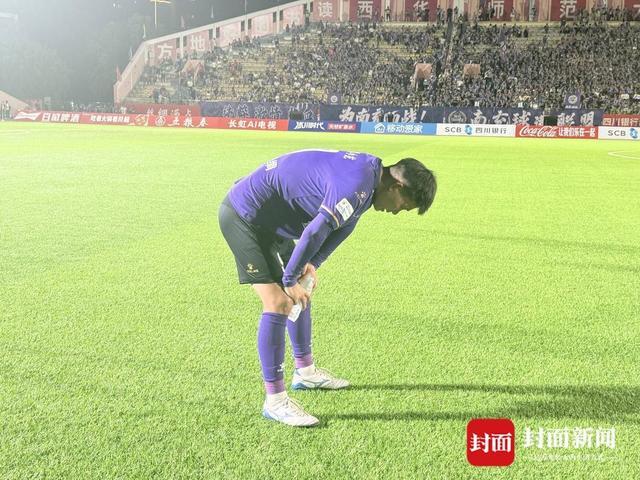 嫁给宿茂臻17年,曾是外企白领,现掌管5家公司是青岛餐饮大佬