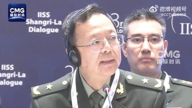 上海警方:方某(男,55岁)编造“上海化工园区发生大爆炸”的不实信息,已被行政处罚,实为一废气罐体破损,造成部分残留气体泄漏