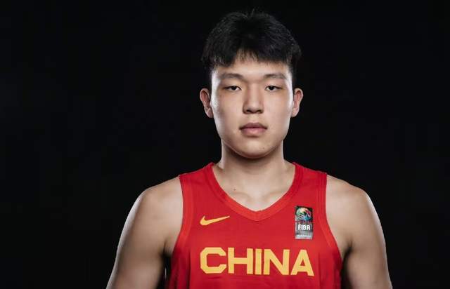 CBA官宣:新疆男篮注册新外援NBA落选秀布伊 裁掉哈里斯