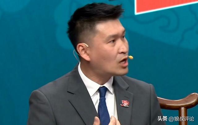 CBA外援集体出逃!洛夫顿降薪百万美元也要走,国内联赛被嫌弃