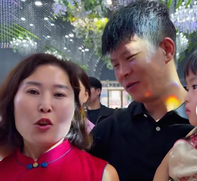 王楚钦担任男乒队长,马龙结束12年队长任期