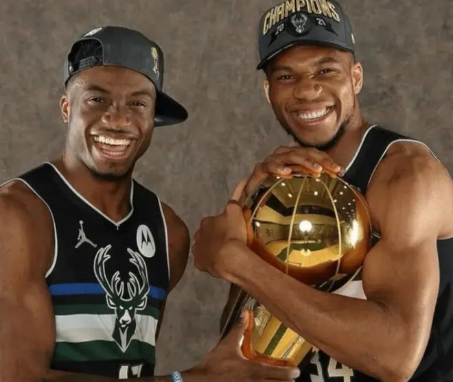 最强关系户告别NBA！字母哥哥3年签约希腊球队 21年曾随雄鹿夺冠