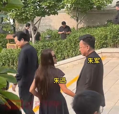 坎比亚索:穆帅是世界顶级,皇马需要顶级人物
