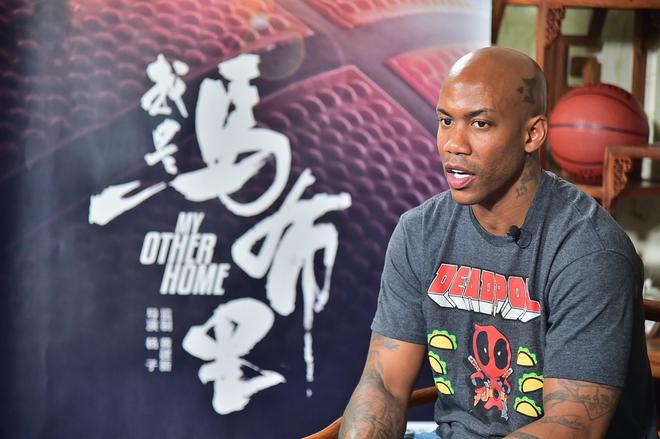 演员宋佳自曝近期许久未进组,杨天真称今年剧集开机率据称仅为去年的30%