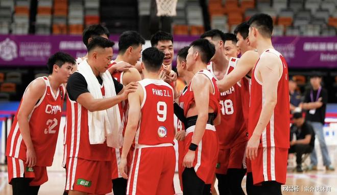 中国男篮决战喀麦隆,首发阵容大调整,爆料爱徒高诗岩重磅回归