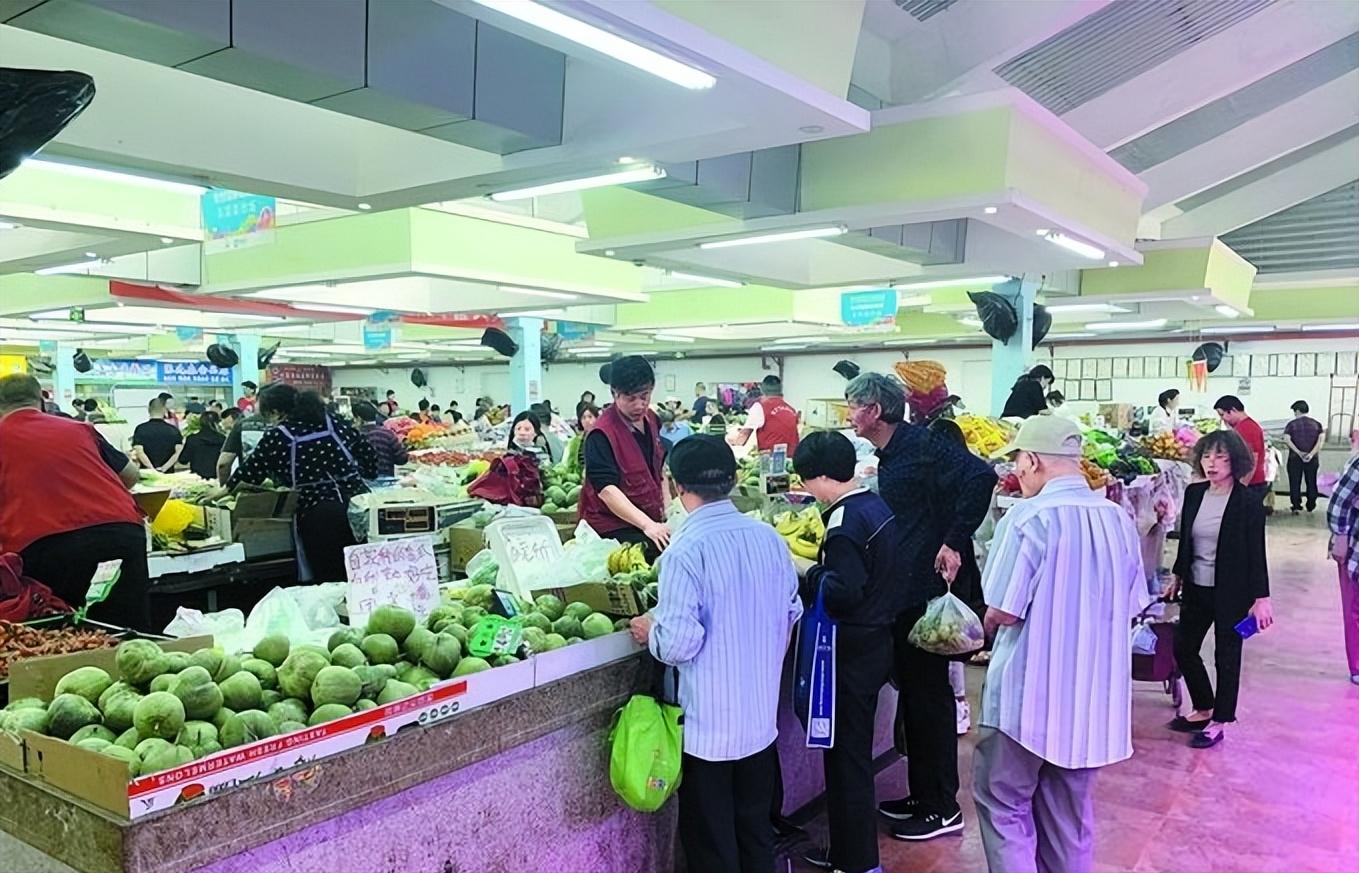 马刺1比4不敌尼克斯获得总亚军,输掉的四场比赛三要素完全相同