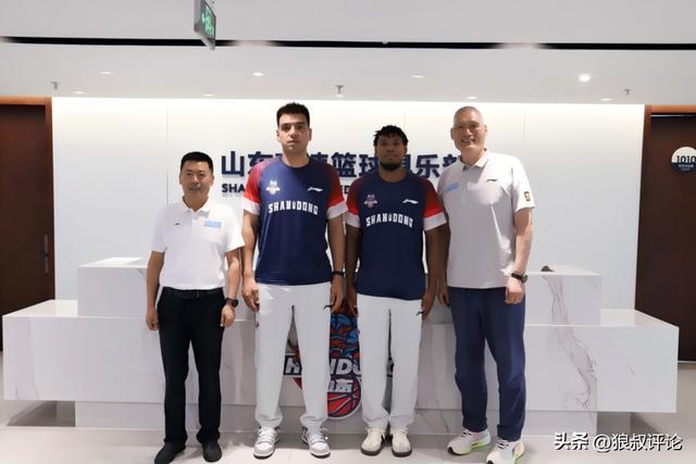 1年390万美元!李凯尔确定签约猛龙 与前马刺队友小卡再度联手