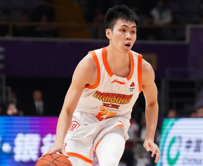 15岁的法网亚军 登顶青少年世界第一 这个姑娘的名字叫孙心然
