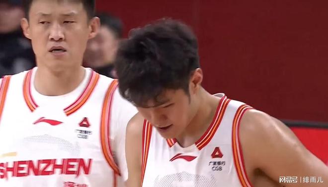 不来了!男篮国手锋线无缘加盟广东队,宏远休赛期首笔谈判破裂?