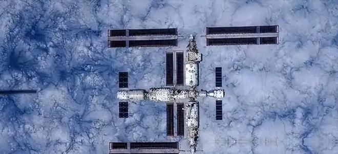 中国向全世界披露：美国4400颗卫星，包围中国空间站，这是要做啥