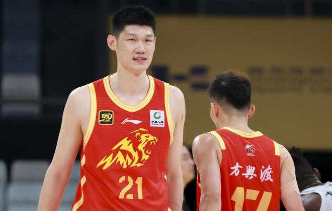 胡金秋基本确定离开广厦,下家北京上海二选一,上海男篮报价最高