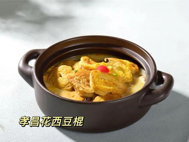 萨巴输球抱怨风大不关顶棚,月亮姐赫卡被看好成为第二个拉杜卡努