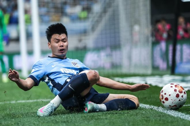合同到期!上海全能内线或重返老东家,曾单场砍28+9被李春江看中