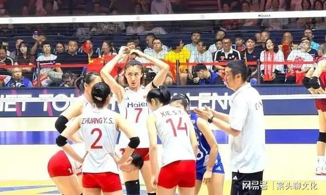 不打了?中国女排3大主力变动不足24小时,人民日报点名道出内情
