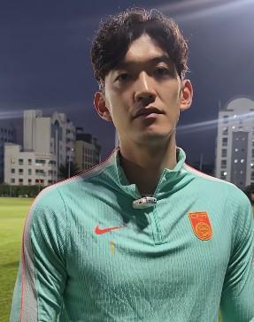 卧槽!内讧升级,快交易走吧......