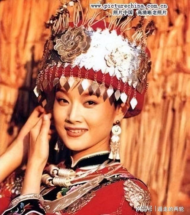 最尴尬的国家队难题!倪非凡防守顶级、一传心魔,这样用太耽误人
