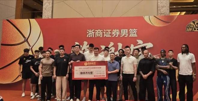 细思极恐!930万人超大型研究证实:99.6%的心脏病发作,都和这4项有关!