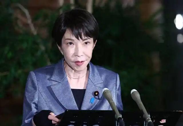 力压沙特门将奥韦斯,巴尔韦德当选FIFA全场最佳球员