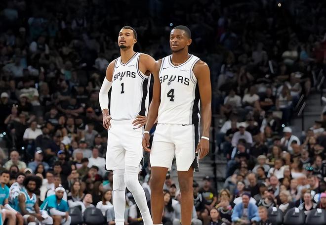 1年390万！正式签约！NBA最佳第六人重返尼克斯