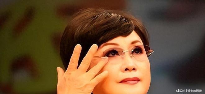 最尴尬的国家队难题!倪非凡防守顶级、一传心魔,这样用太耽误人