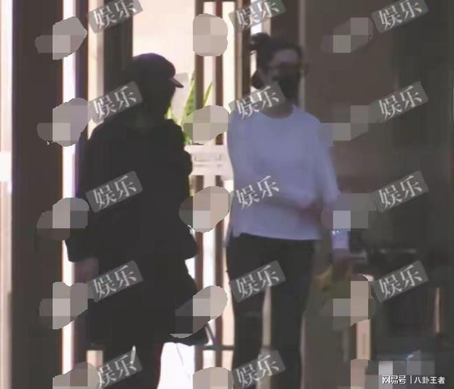 美股半导体、存储芯片盘前拉升,科技七巨头集体上涨