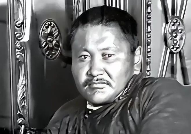 1935年,蒙古总理当众打了斯大林一个耳光,斯大林没还手,两年后,蒙古全国70万人口,3万人头落地