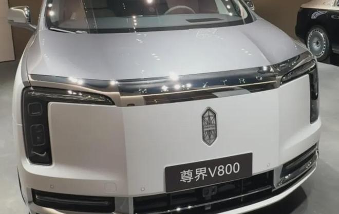 尘埃落定!广东三外援敲定,两大老熟人守住底线,期待欧洲内线爆发