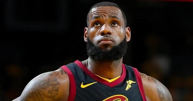 詹皇自愿大幅降薪!自减4900万工资,或将创下NBA最大降薪纪录
