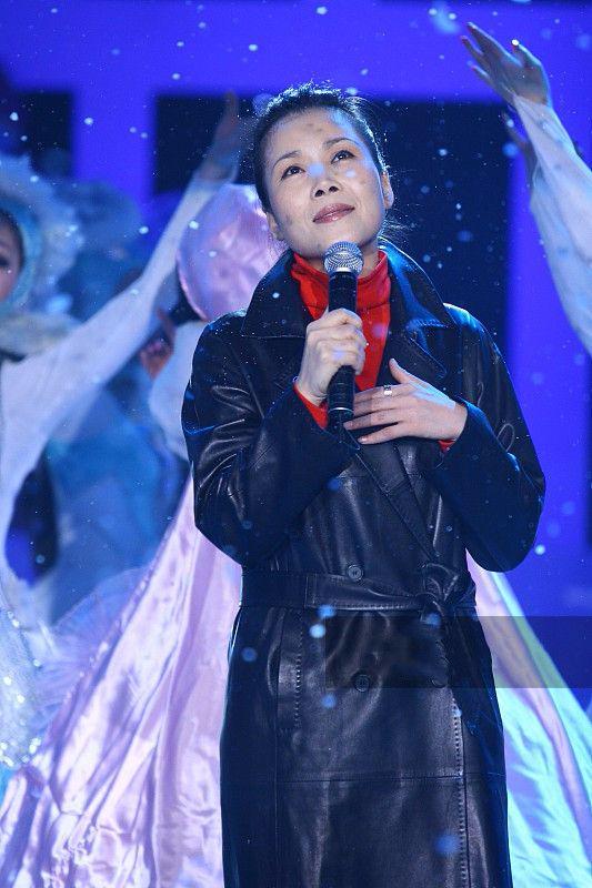 记者:楚阿梅尼与皇马续约后税后年薪为1300万欧