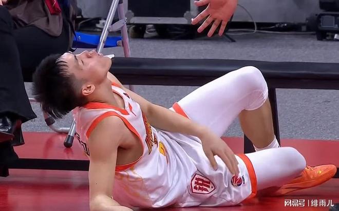 CBA大黑马疯狂抬价!广东最心仪的后卫去向曝光,能换宏远多人?