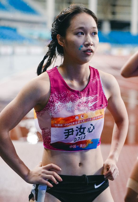 深圳少年“飞”起来!全国U18女子100米冠军是她
