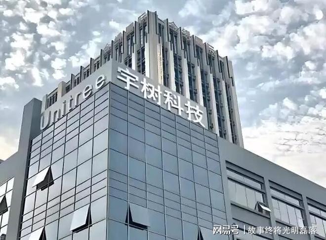 又美又能打!中国女排18岁1米96新星闪耀:小赵蕊蕊变赵勇新利器