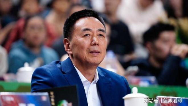 CBA升降级来了,同曦用短约洗牌阵容,给出民企球队的生存答案